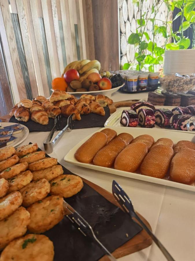 Hotel Forest Pale Dış mekan fotoğraf