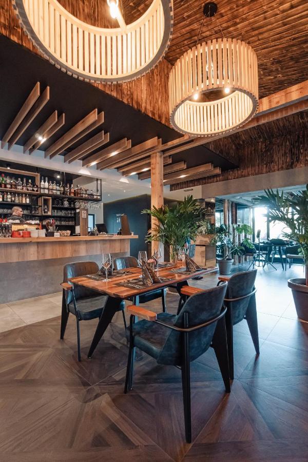 Hotel Forest Pale Dış mekan fotoğraf