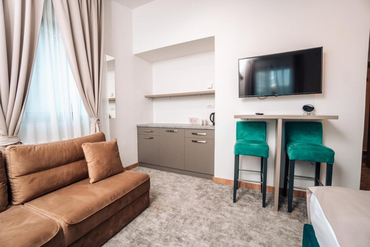 Hotel Forest Pale Dış mekan fotoğraf